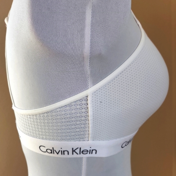 Calvin Klein Bralette - Picture 5 of 10